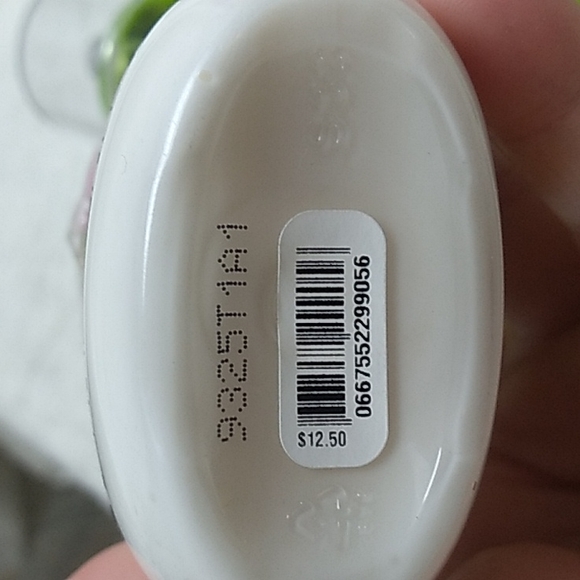 Bath and Body Works Bundle Spray & Lotions - Picture 6 of 8